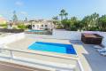 Sale - Villa - Torrevieja - Aguas Nuevas