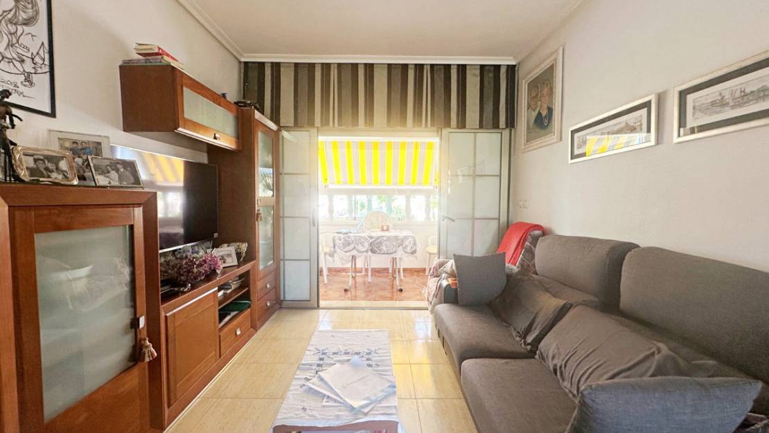 Sale - Villa - Torrevieja - Aguas Nuevas