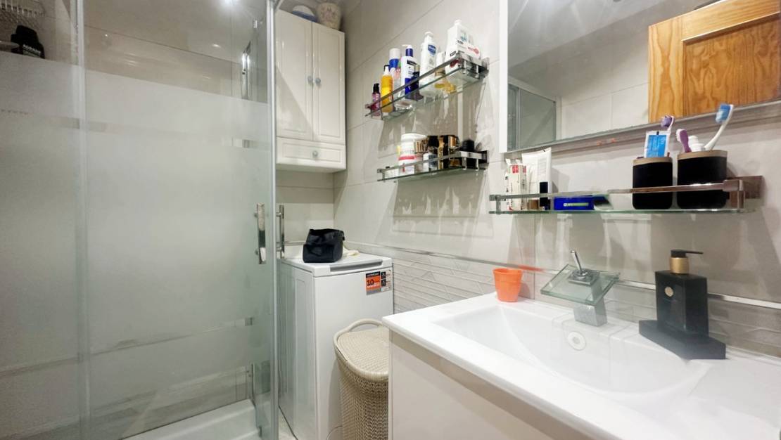 Sale - Villa - Torrevieja - Aguas Nuevas