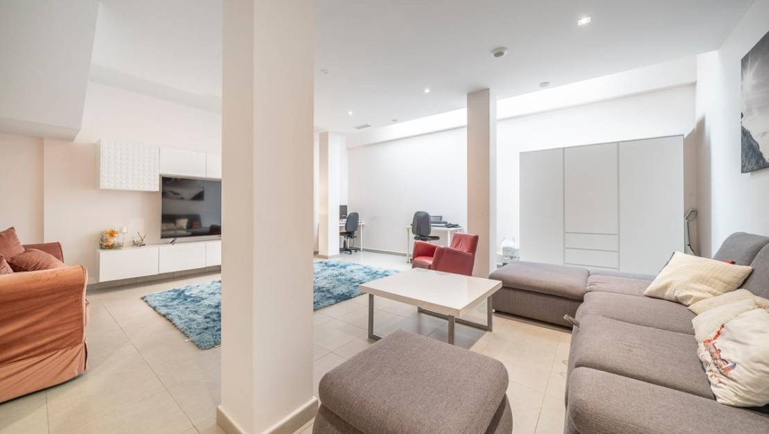 Sale - Villa - Torrevieja - Aguas Nuevas