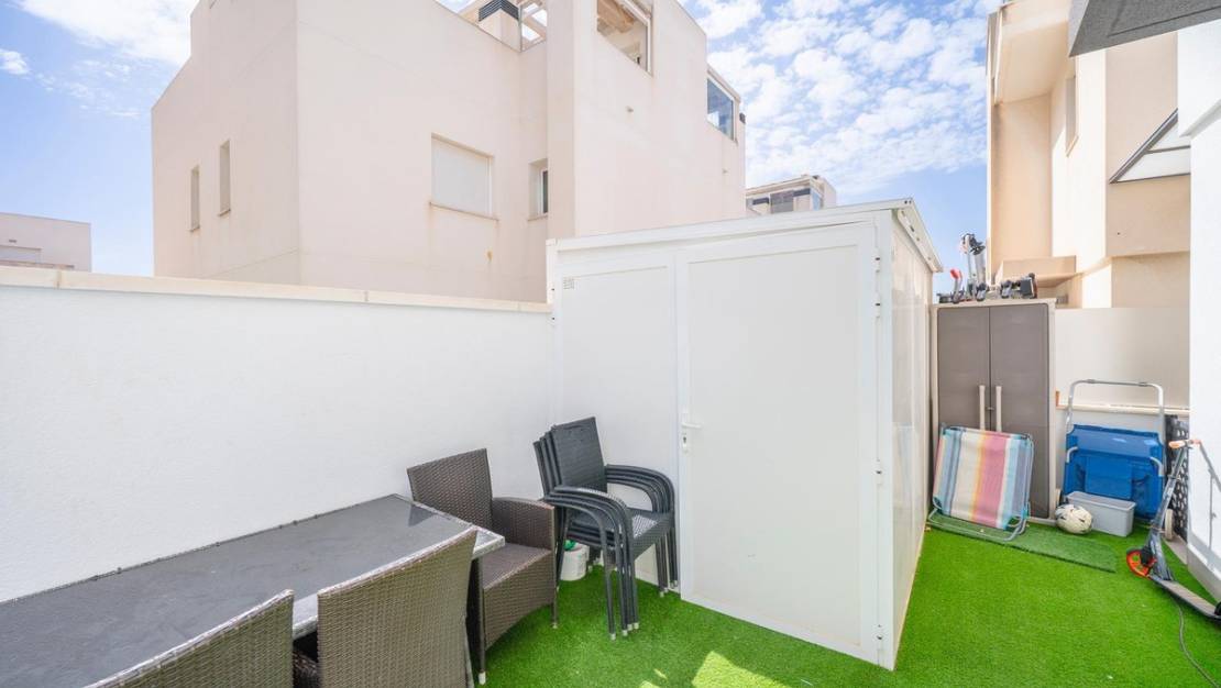 Sale - Villa - Torrevieja - Aguas Nuevas