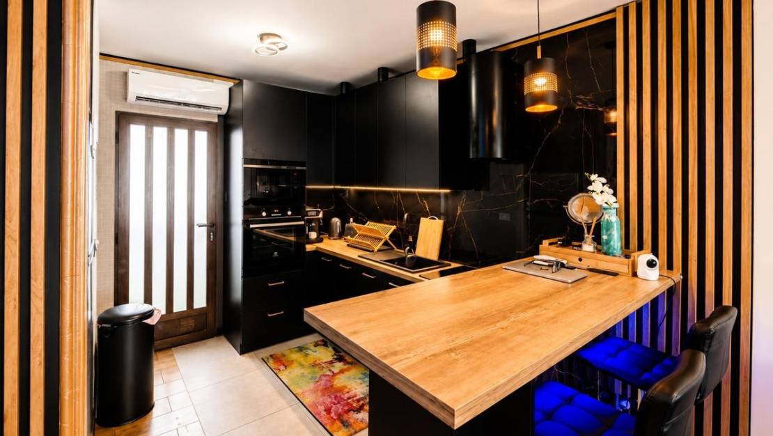 Sale - Villa - Torrevieja - Aguas Nuevas