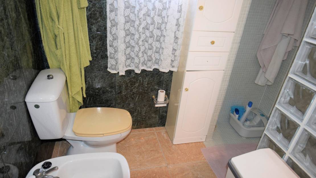 Sale - Villa - Torrevieja - Aguas Nuevas