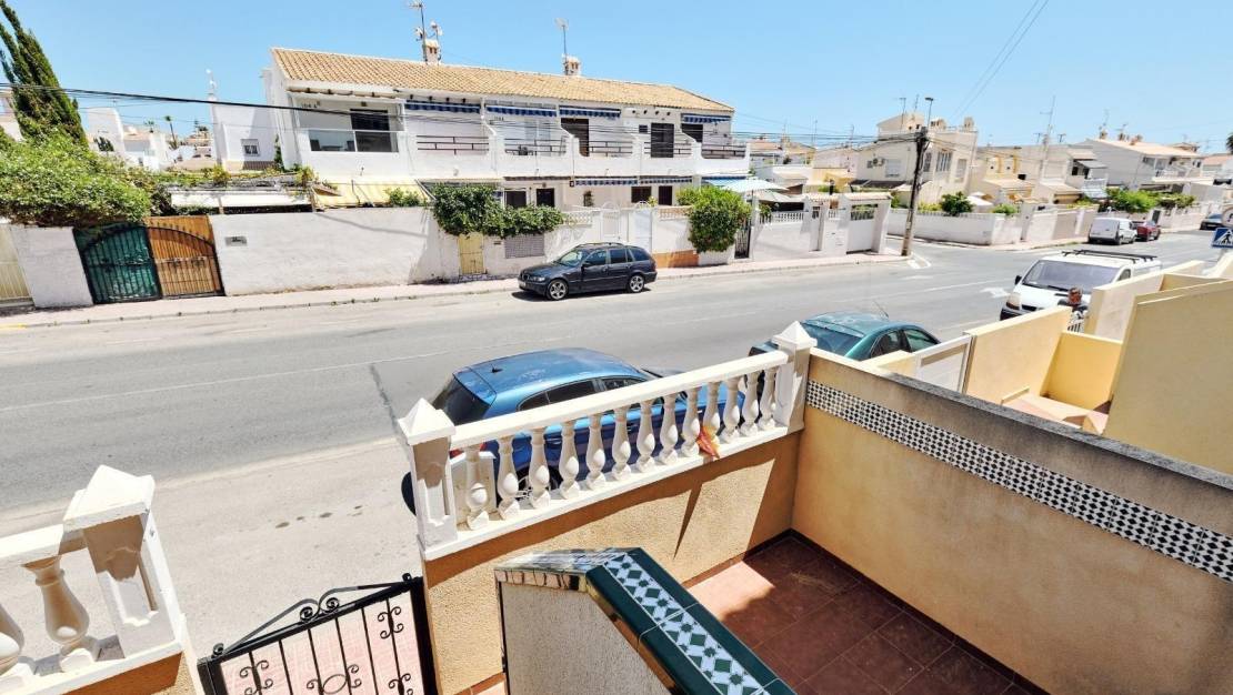 Sale - Villa - Torrevieja - Cabo cervera