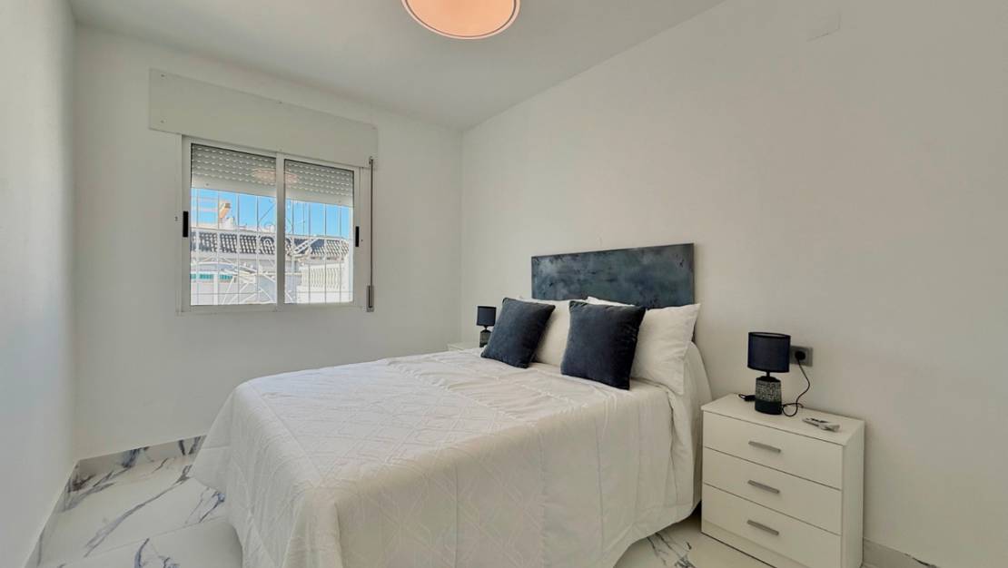 Sale - Villa - Torrevieja - El chaparral