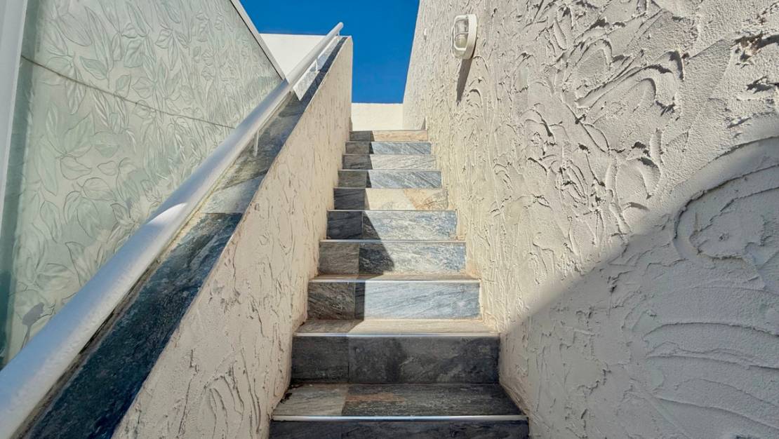 Sale - Villa - Torrevieja - El chaparral