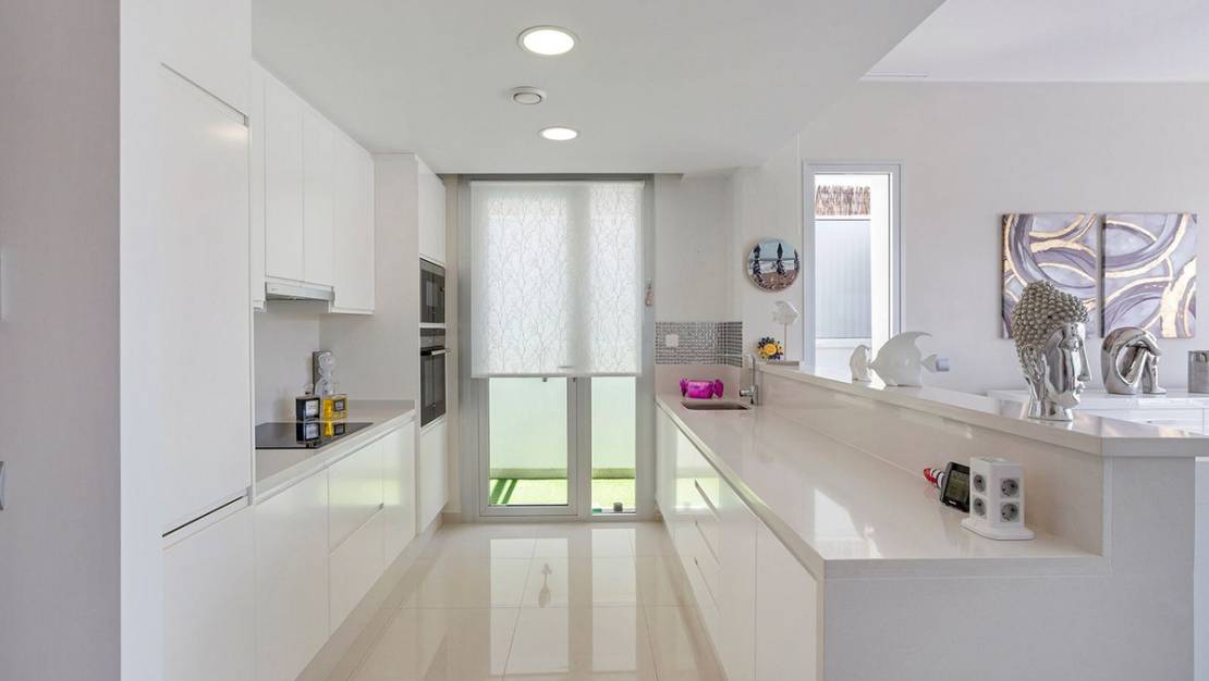 Sale - Villa - Torrevieja - El chaparral