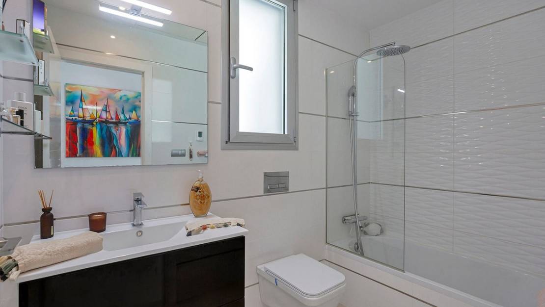 Sale - Villa - Torrevieja - El chaparral