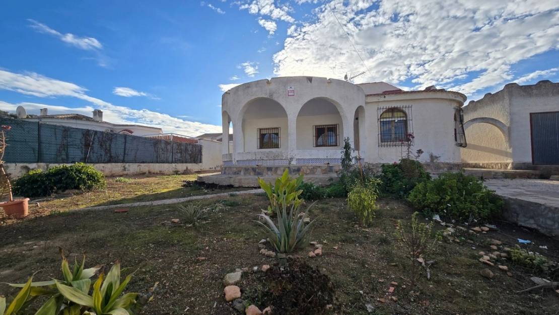 Sale - Villa - Torrevieja - El chaparral