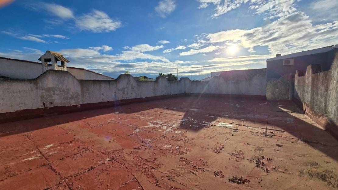 Sale - Villa - Torrevieja - El chaparral