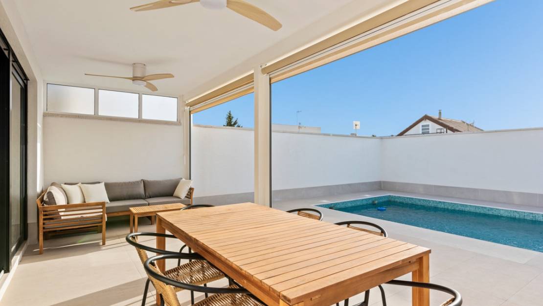 Sale - Villa - Torrevieja - El chaparral