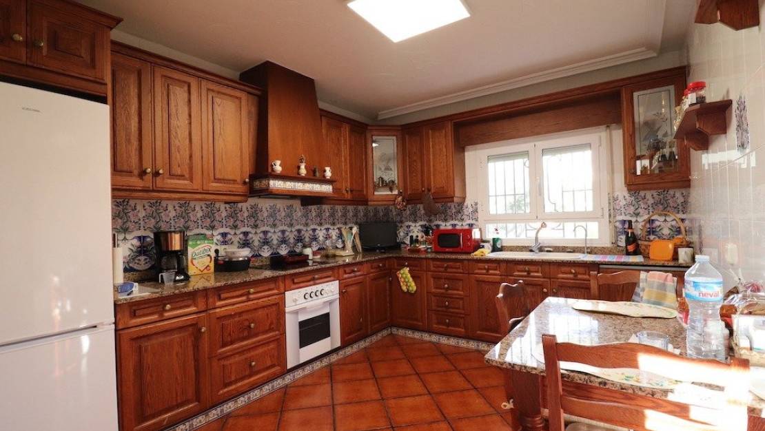 Sale - Villa - Torrevieja - El chaparral