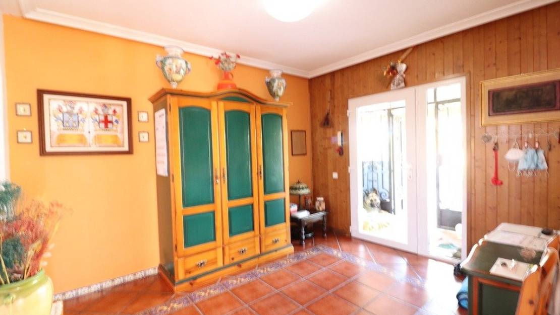 Sale - Villa - Torrevieja - El chaparral