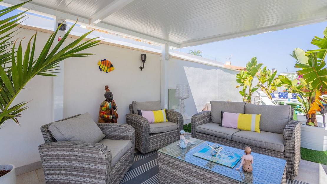 Sale - Villa - Torrevieja - El chaparral