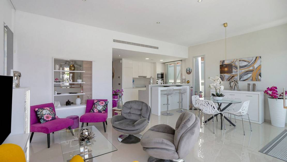 Sale - Villa - Torrevieja - El chaparral