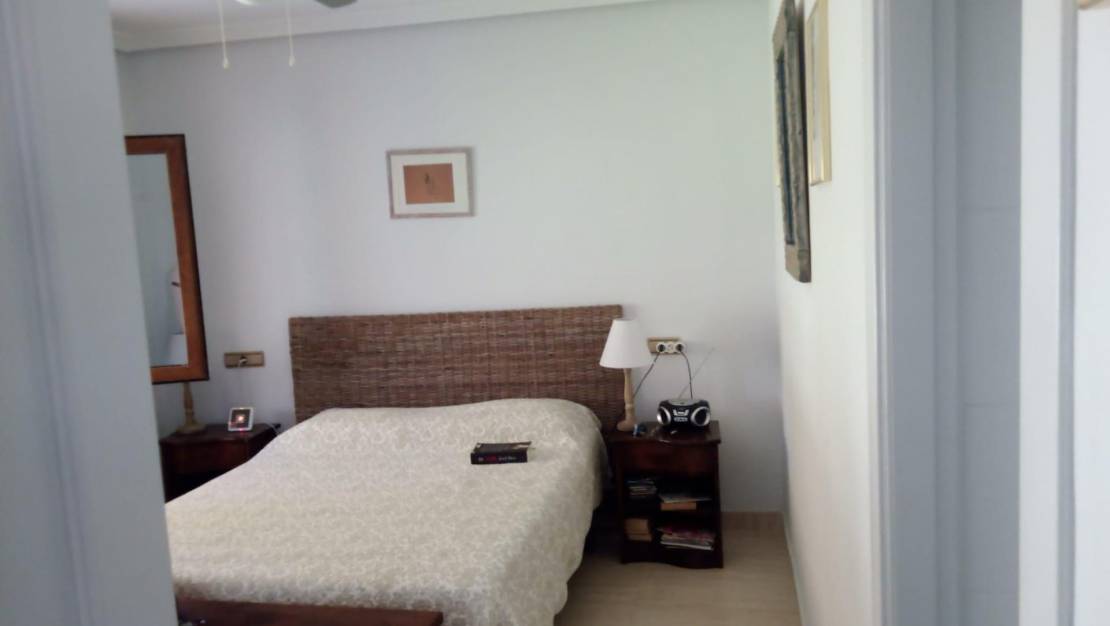 Sale - Villa - Torrevieja - Eliseos playa