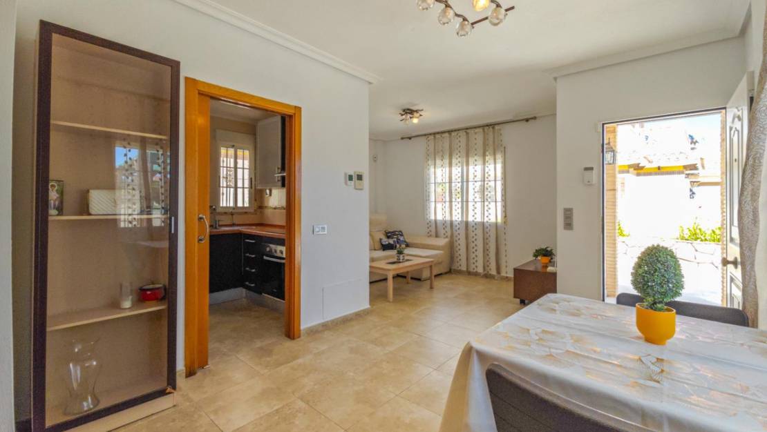 Sale - Villa - Torrevieja - La Mata