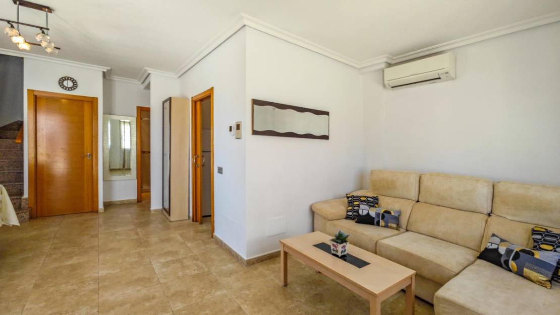 Sale - Villa - Torrevieja - La Mata