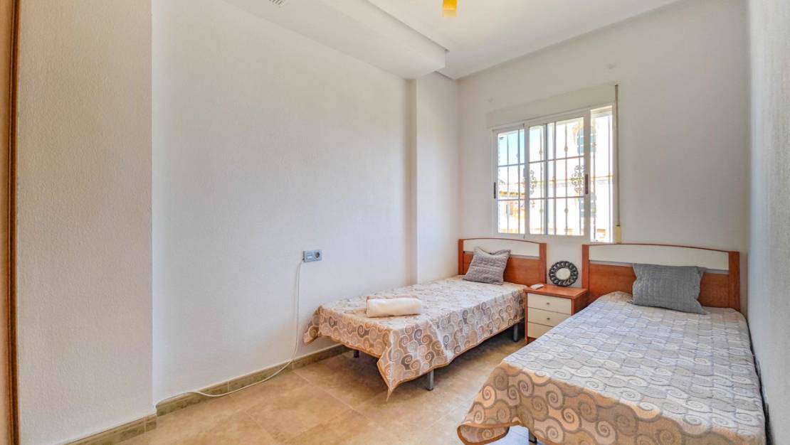 Sale - Villa - Torrevieja - La Mata