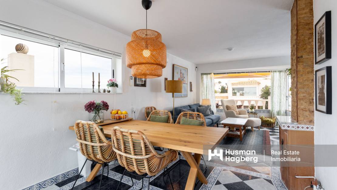 Sale - Villa - Torrevieja - La Mata