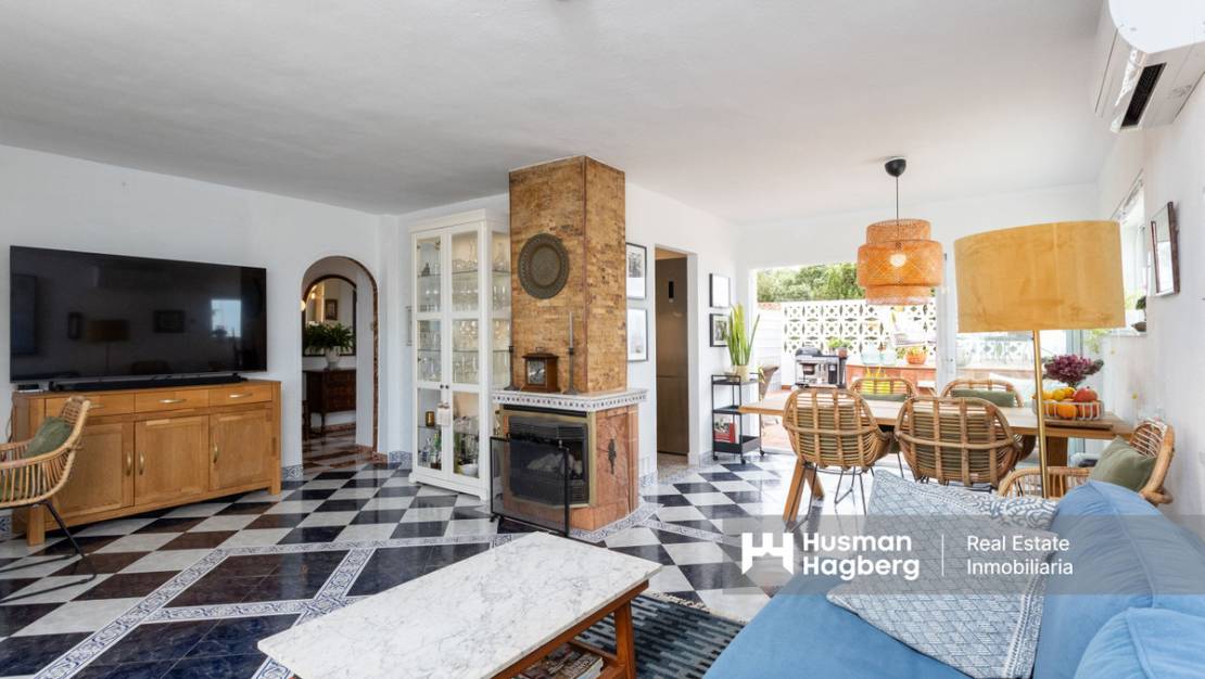 Sale - Villa - Torrevieja - La Mata