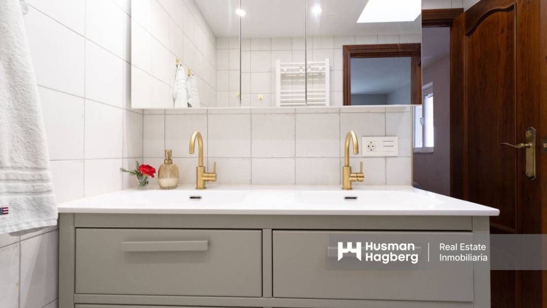 Sale - Villa - Torrevieja - La Mata