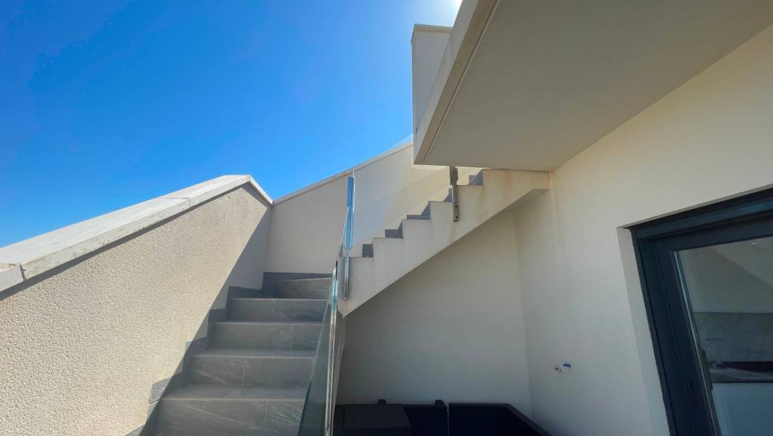 Sale - Villa - Torrevieja - La Mata