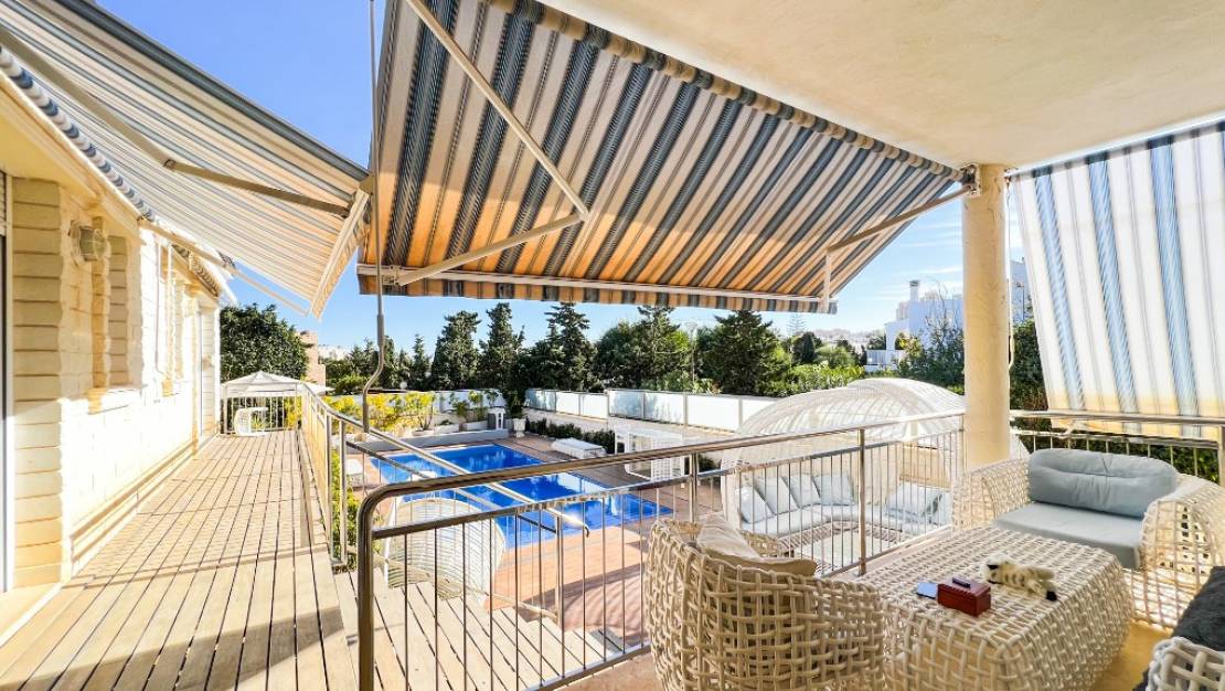 Sale - Villa - Torrevieja - La Mata