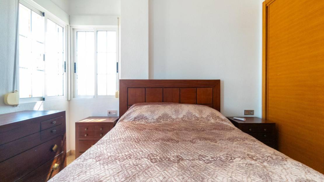 Sale - Villa - Torrevieja - La Mata