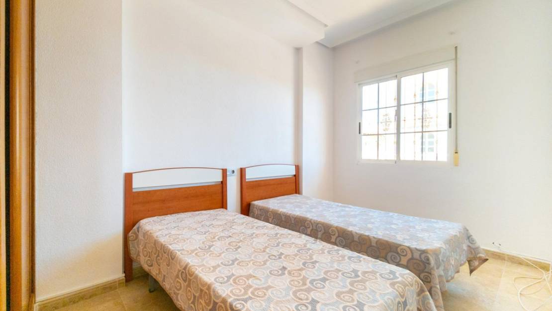 Sale - Villa - Torrevieja - La Mata