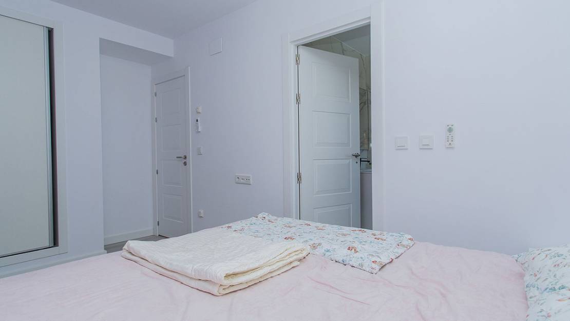 Sale - Villa - Torrevieja - La Mata