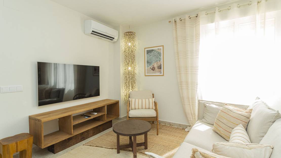 Sale - Villa - Torrevieja - La Mata