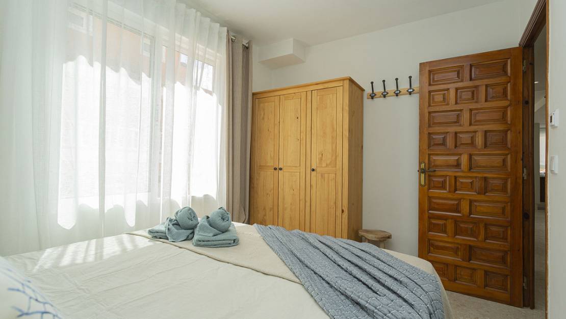 Sale - Villa - Torrevieja - La Mata