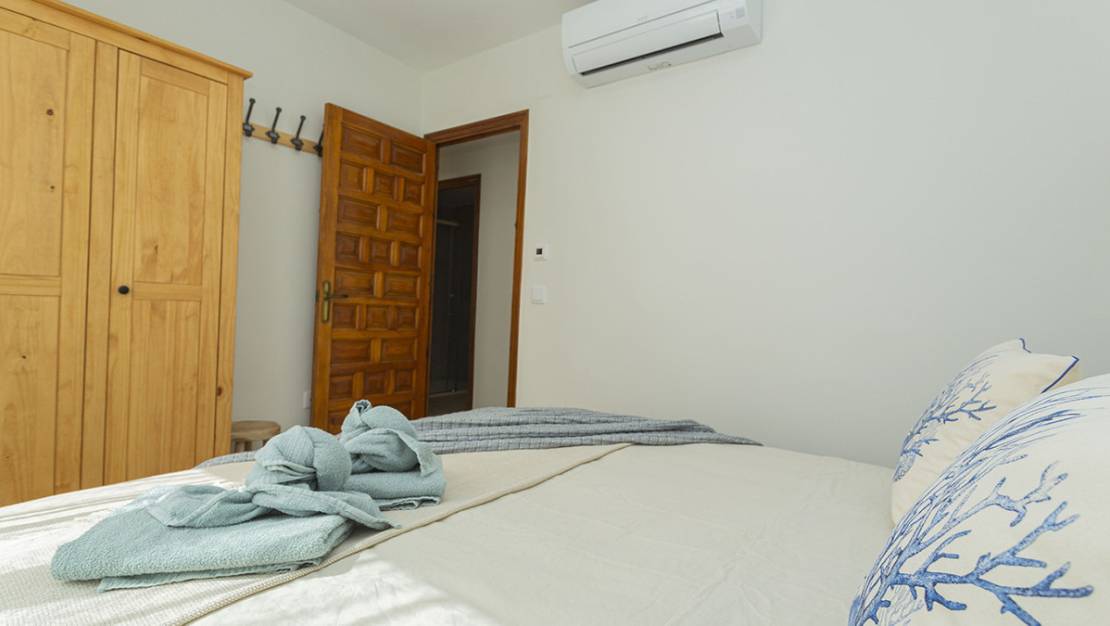 Sale - Villa - Torrevieja - La Mata