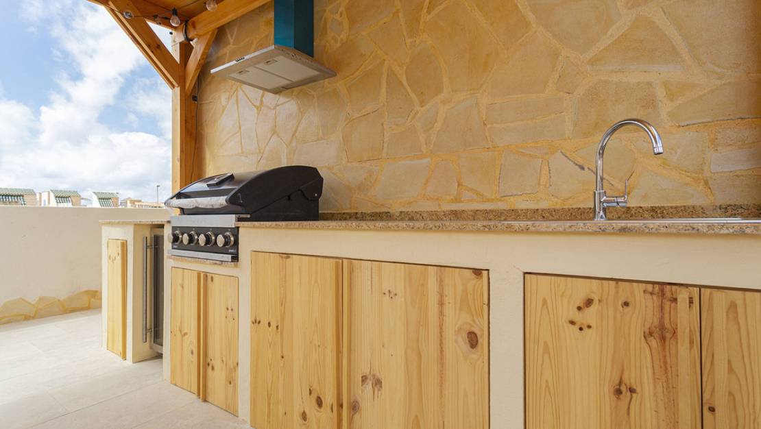 Sale - Villa - Torrevieja - La Mata