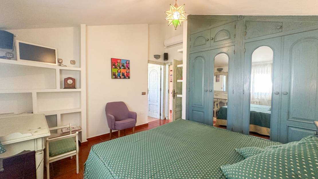 Sale - Villa - Torrevieja - La Mata