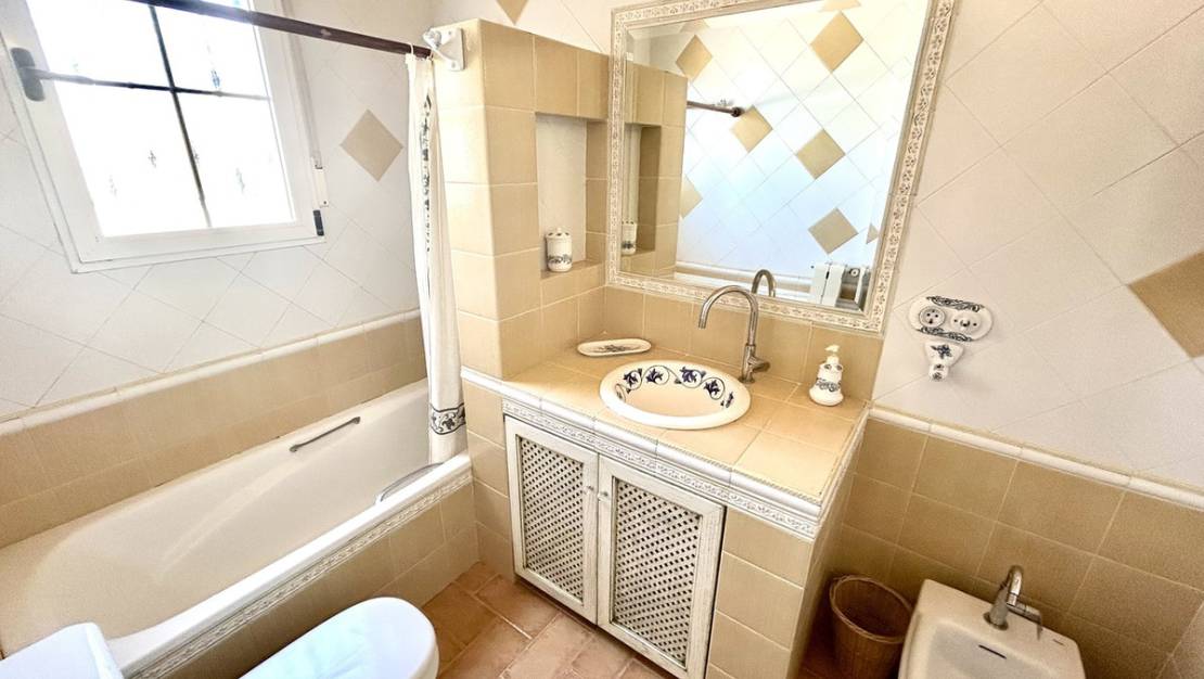 Sale - Villa - Torrevieja - La Mata