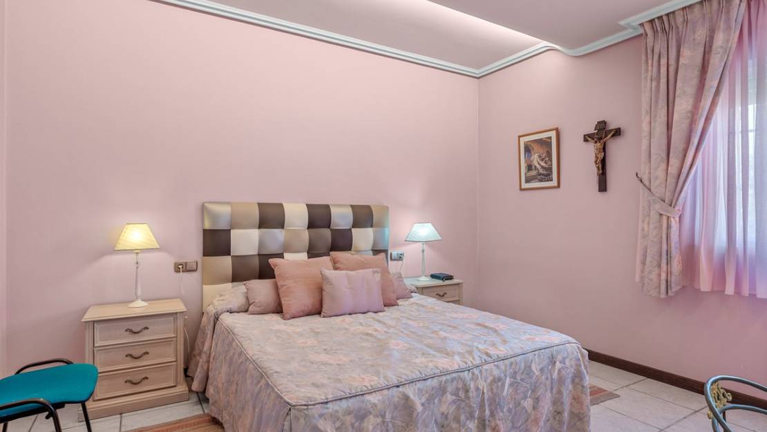 Sale - Villa - Torrevieja - La Mata