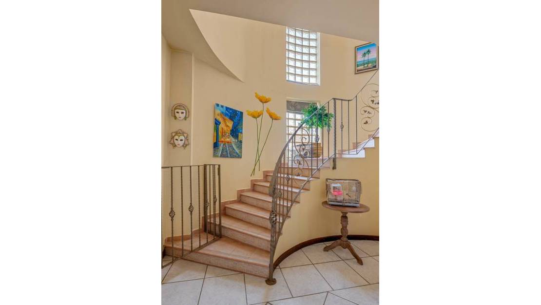 Sale - Villa - Torrevieja - La Mata