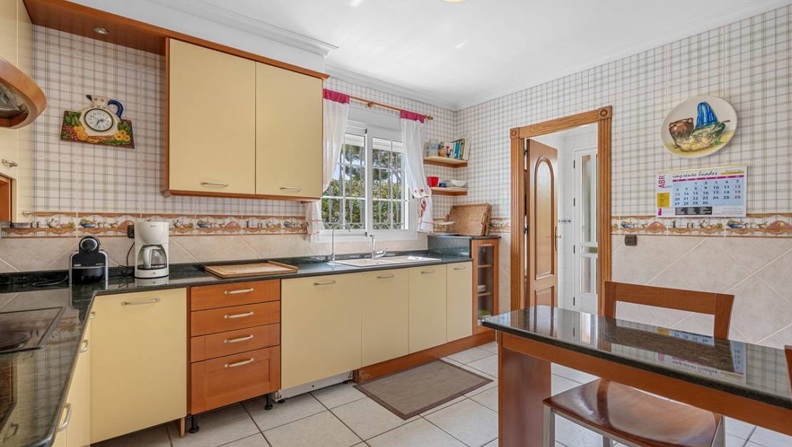Sale - Villa - Torrevieja - La Mata