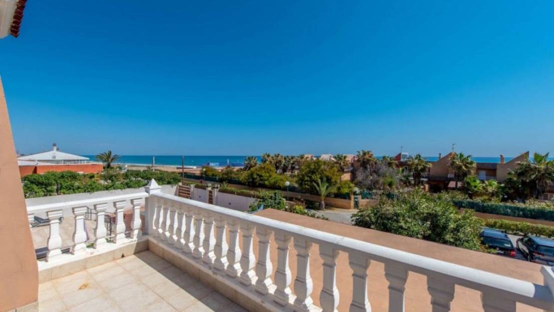 Sale - Villa - Torrevieja - La Mata