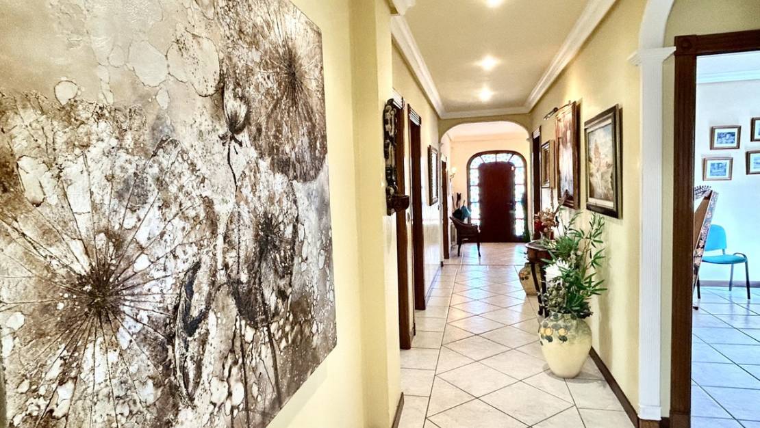 Sale - Villa - Torrevieja - La Mata