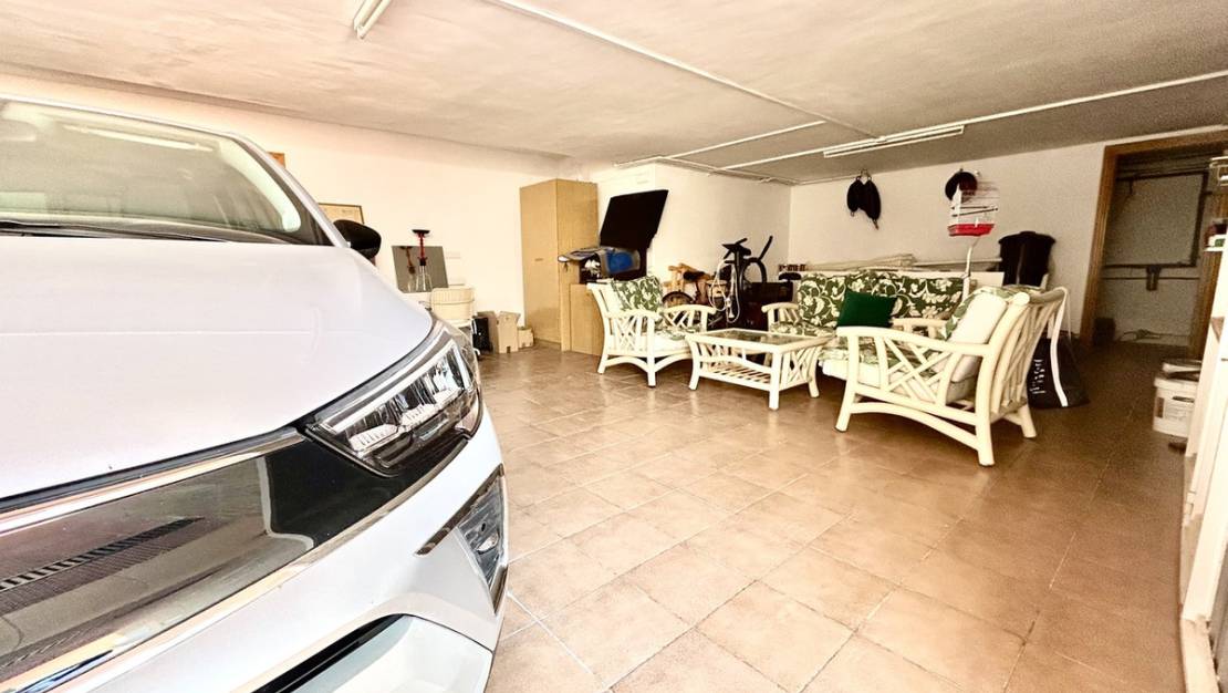 Sale - Villa - Torrevieja - La Mata