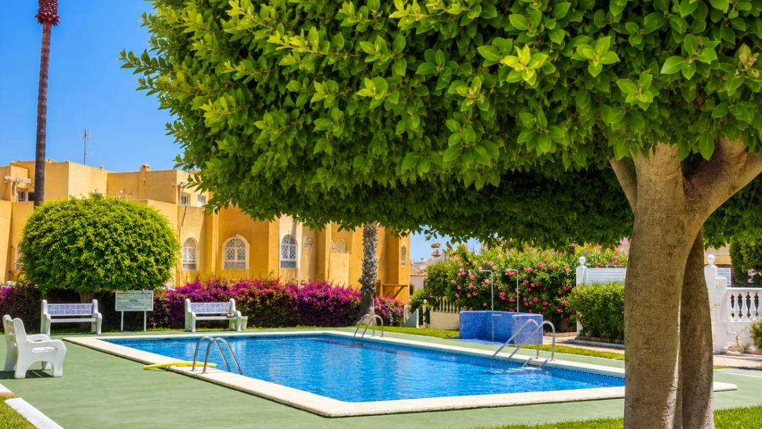 Sale - Villa - Torrevieja - La Mata