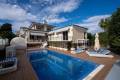 Sale - Villa - Torrevieja - La Mata