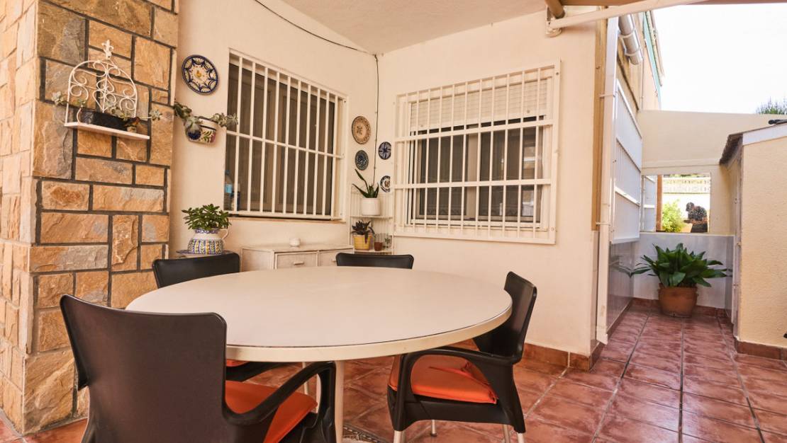 Sale - Villa - Torrevieja - La Mata