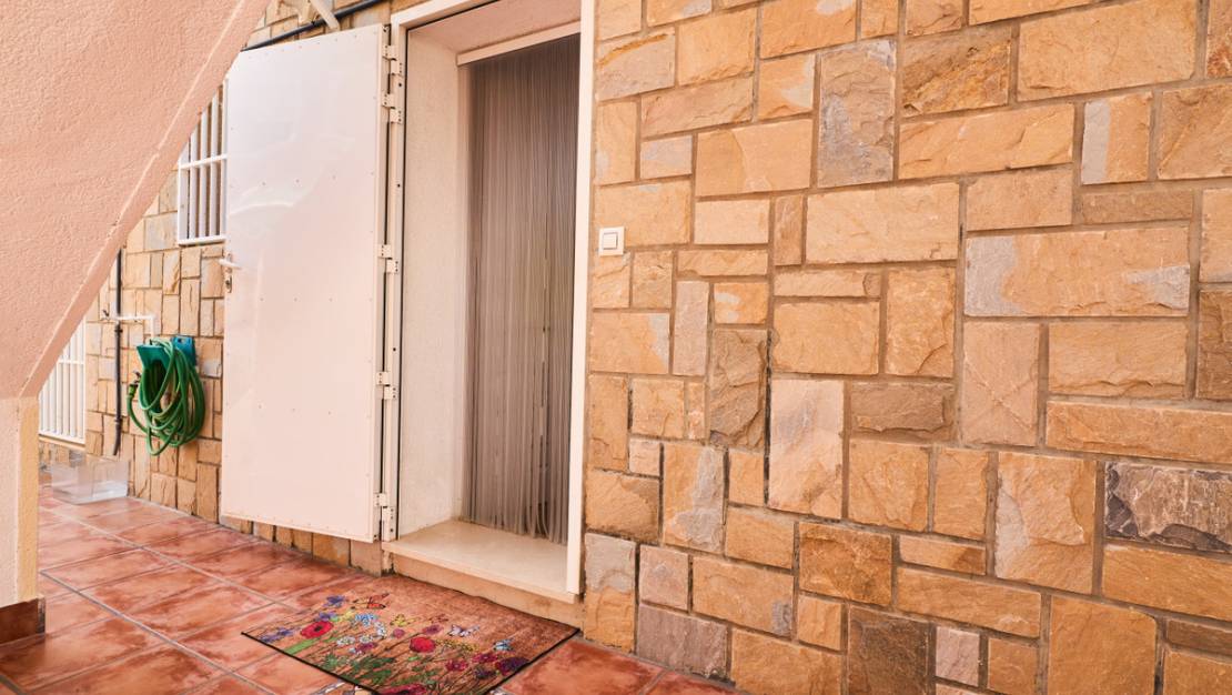 Sale - Villa - Torrevieja - La Mata