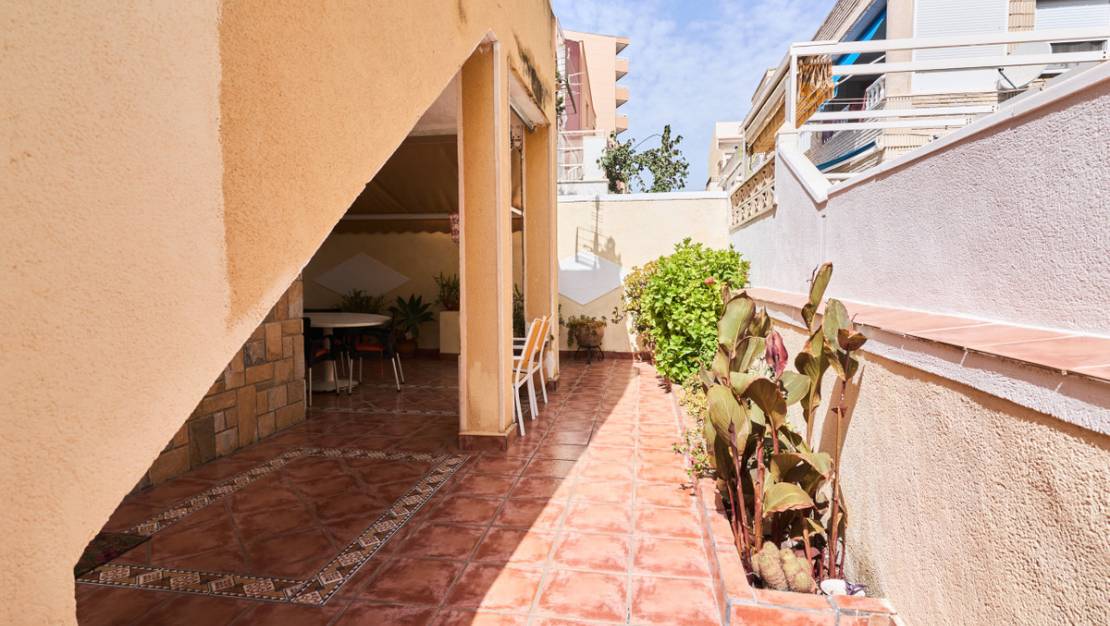Sale - Villa - Torrevieja - La Mata