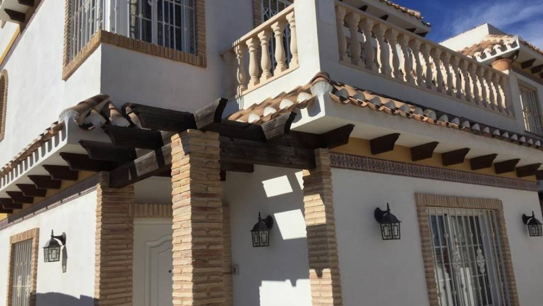 Sale - Villa - Torrevieja - La Mata