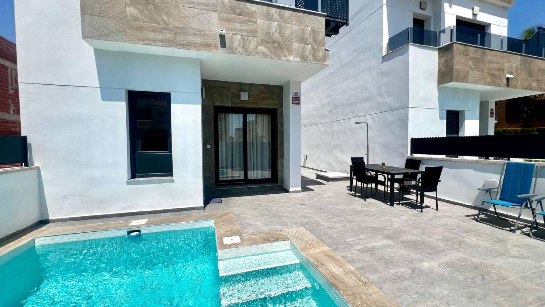 Sale - Villa - Torrevieja - La Siesta - El Salado - Torreta